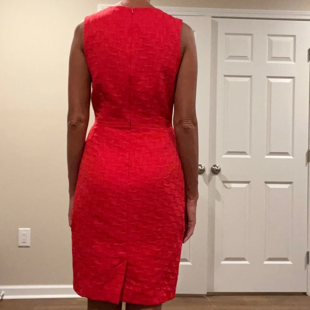 Banana Republic red dress, perfect to wear to the office - Picture 4 of 6